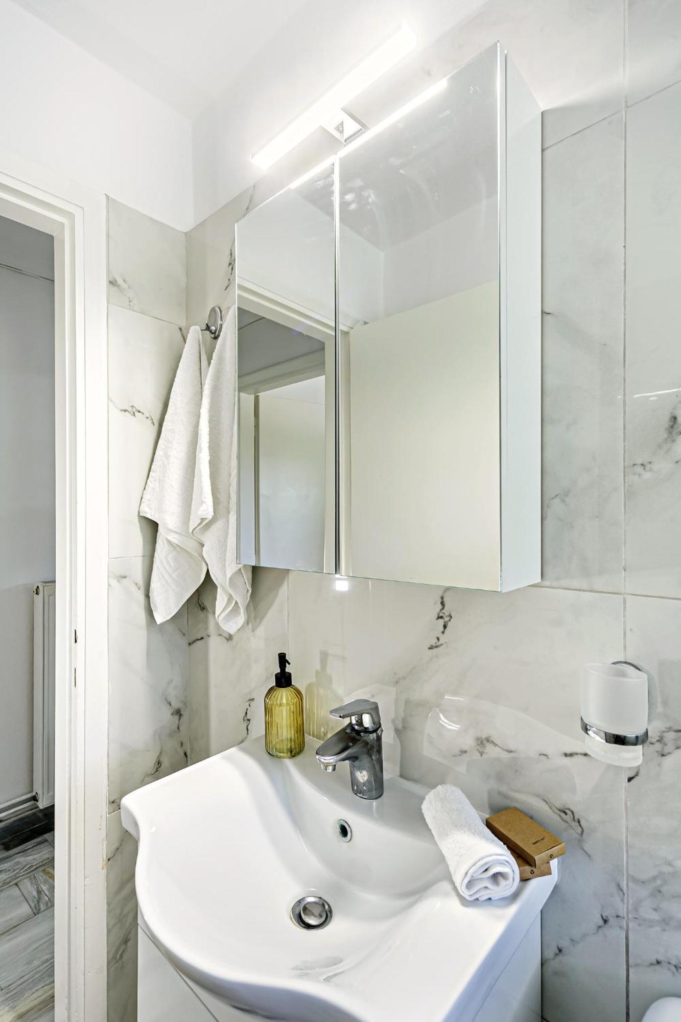 Nest Appartement Alepou Buitenkant foto